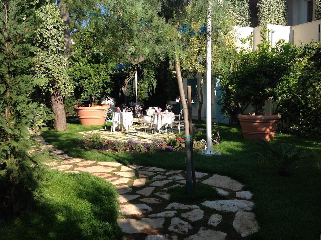 A Casa Di Lolu Bed & Breakfast Гротамаре Екстериор снимка