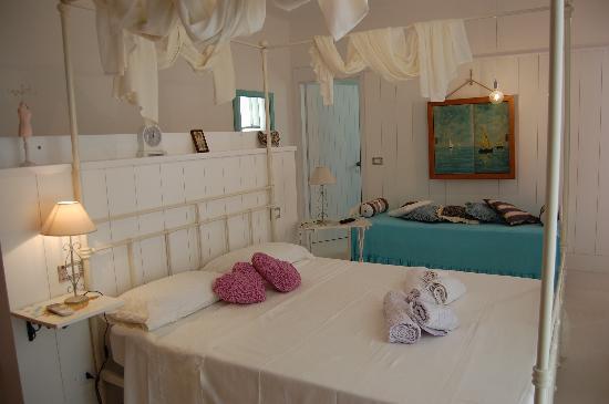 A Casa Di Lolu Bed & Breakfast Гротамаре Стая снимка
