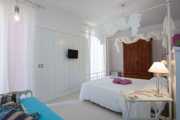 A Casa Di Lolu Bed & Breakfast Гротамаре Стая снимка
