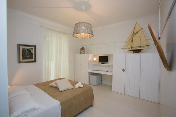 A Casa Di Lolu Bed & Breakfast Гротамаре Екстериор снимка